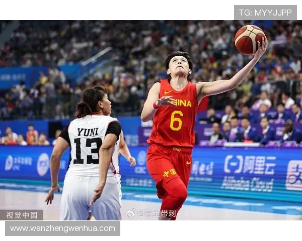 杨舒予分享中秋快乐照片展现独特稀缺库存的乱七八糟魅力